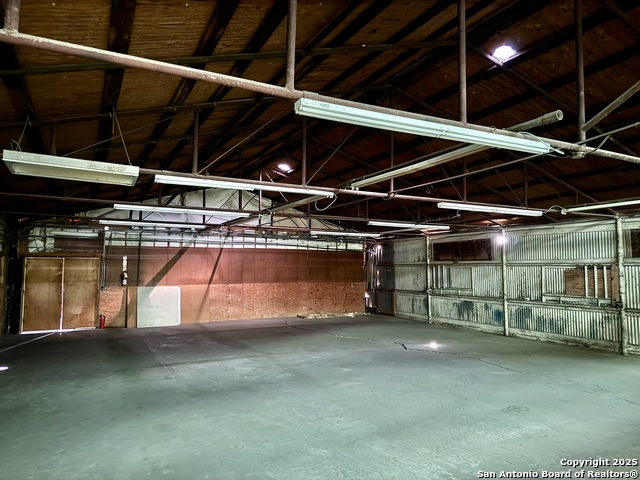 1500 W Corpus Christi Property Photo 12