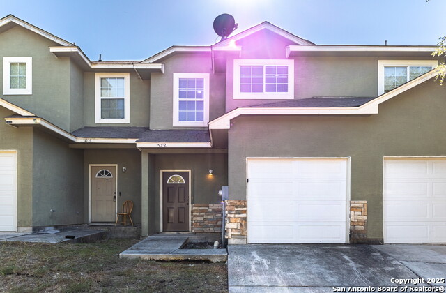 5012 Flipper Dr Property Photo 1