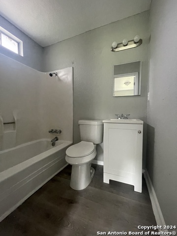 1723 W Mayfield Blvd Property Photo 9