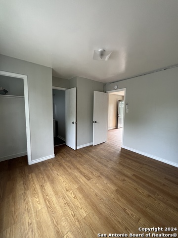 1723 W Mayfield Blvd Property Photo 8