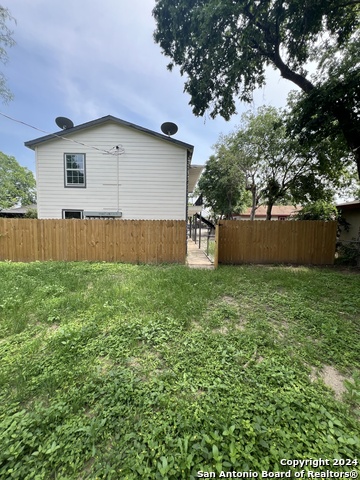 1723 W Mayfield Blvd Property Photo 11