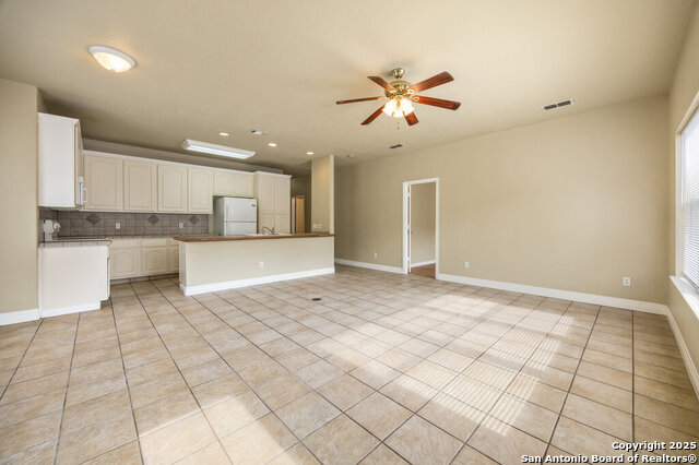 3049 Pine Valley Property Photo 4