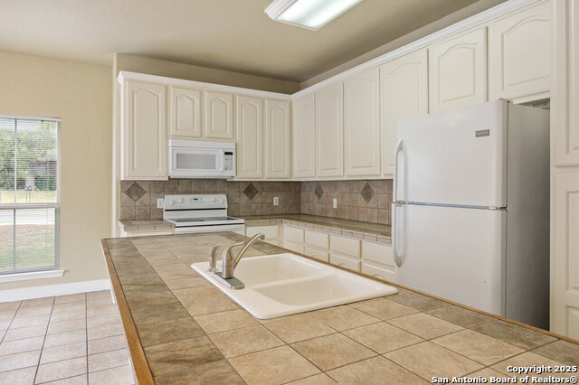 3049 Pine Valley Property Photo 9