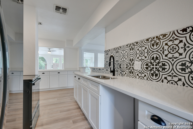 8903 Ridge Sky St Property Photo 2