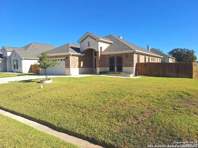 15504 Capri Property Photo 3