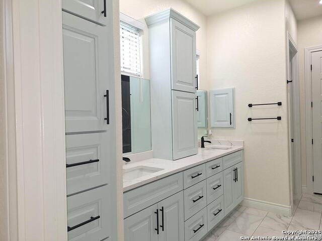 15504 Capri Property Photo 32