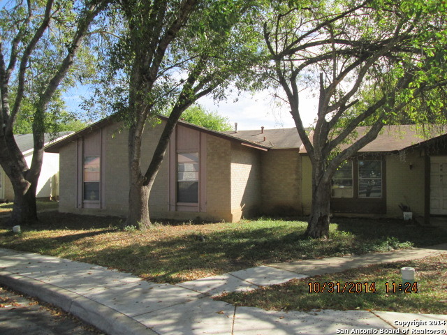7904 Mallow Property Photo 2