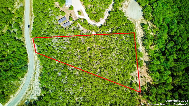 322 Pr 1742 Property Photo 1