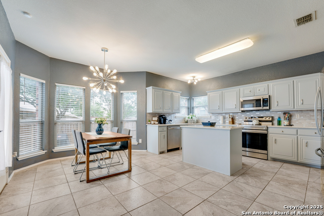 6006 Lakefront St Property Photo 1