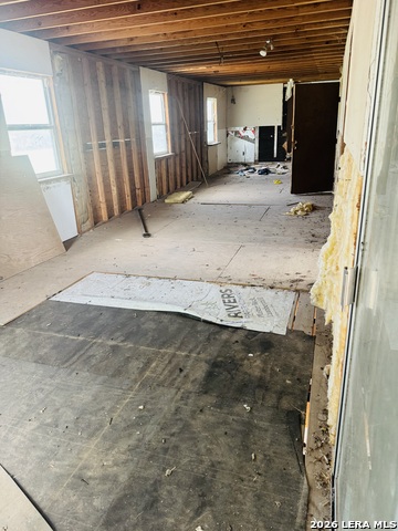 1119 Plum Property Photo 11