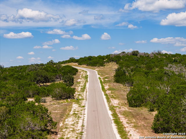 407 Dark Sky Path Property Photo 27