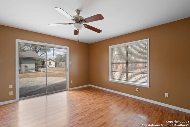 203 Margaret Property Photo 25