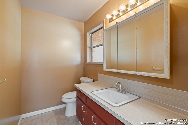 203 Margaret Property Photo 28