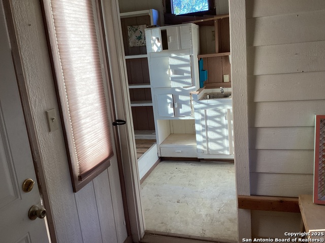 52 Beach Shore Property Photo 5