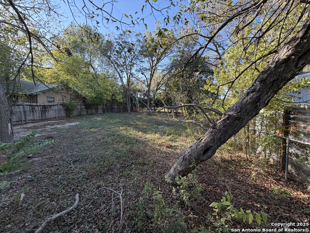 2044 Katy Property Photo 1