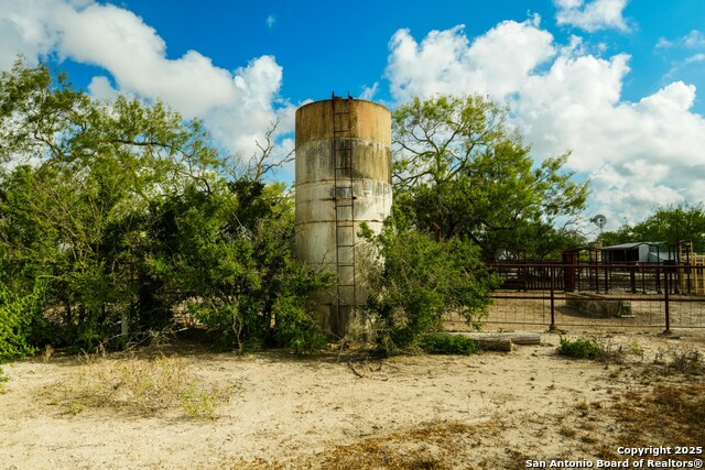 12937 Fm 743 Property Photo 44