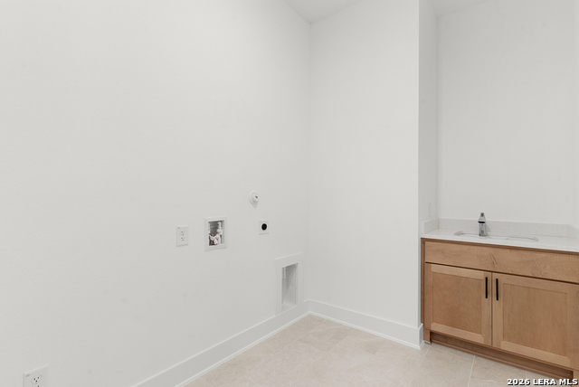 335 Grand Legacy Property Photo 12