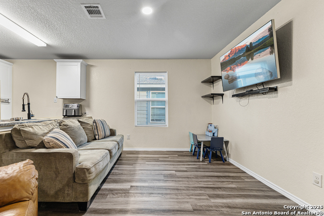 7722 Nopalitos Cove Property Photo 16