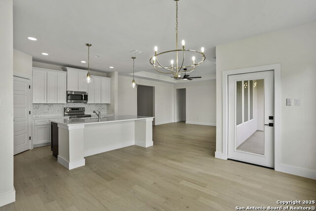 1901 N Chateau Lane Property Photo 16