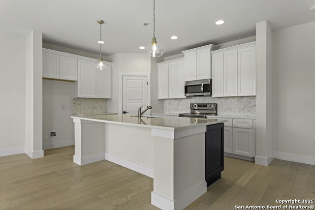 1901 N Chateau Lane Property Photo 18
