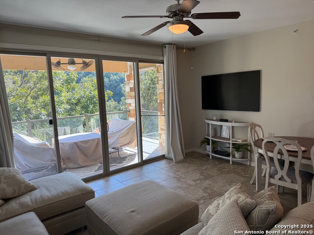540 River Run Property Photo 6