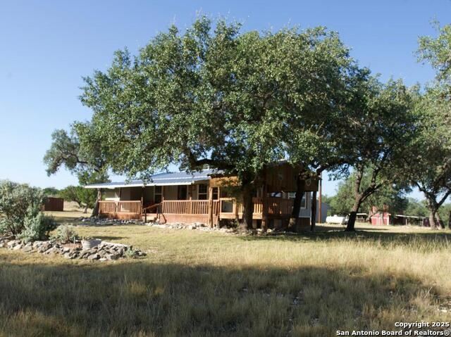 2215 County Road 389 Property Photo 4