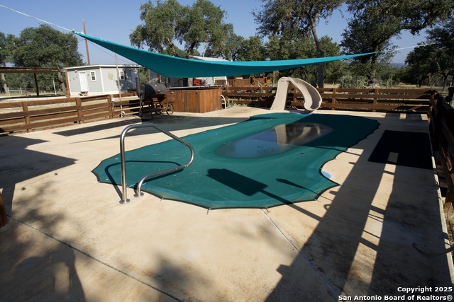 2215 County Road 389 Property Photo 26