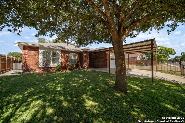 3343 Reforma Dr. Property Photo 3