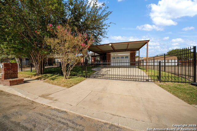 3343 Reforma Dr. Property Photo 5
