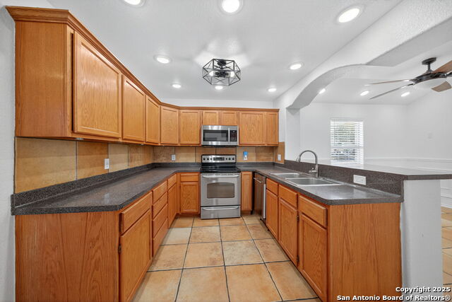 3343 Reforma Dr. Property Photo 15