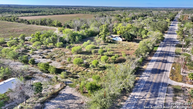 19424 Fm 471 Property Photo 8
