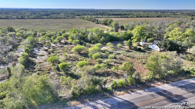 19424 Fm 471 Property Photo 10