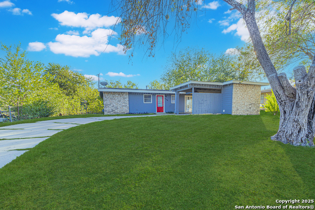 6134 Cedar Valley Dr Property Photo 1