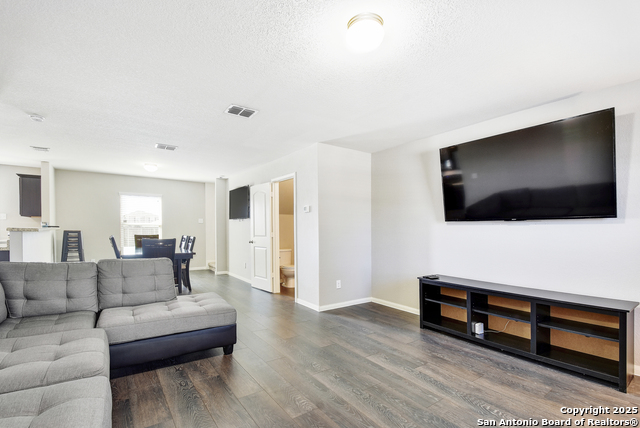 7310 Bowdre Property Photo 1