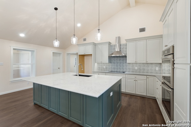 355 Fm 1796 Property Photo 5