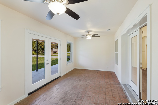 355 Fm 1796 Property Photo 9