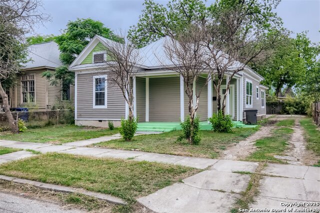517 Hicks Ave Property Photo 3