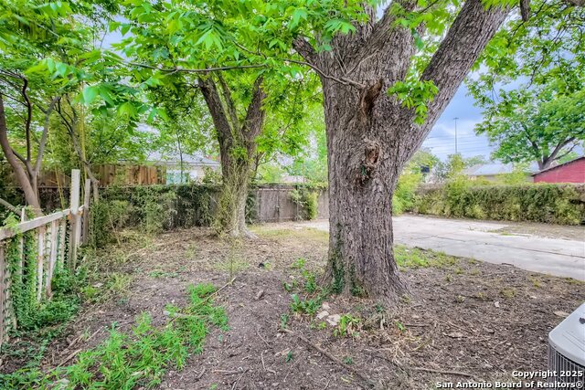 517 Hicks Ave Property Photo 5