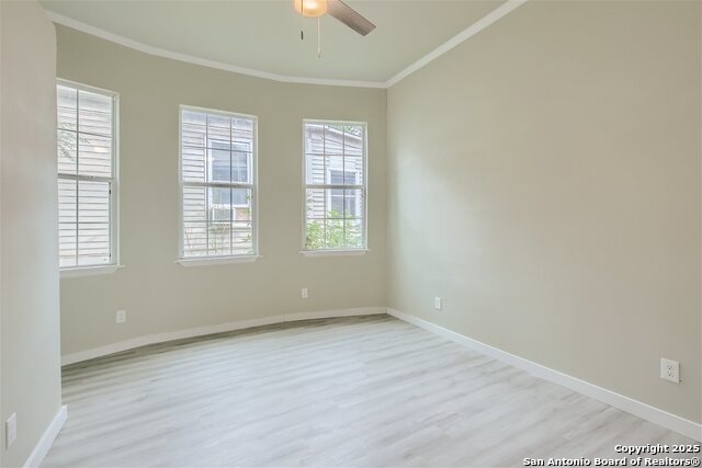 517 Hicks Ave Property Photo 24