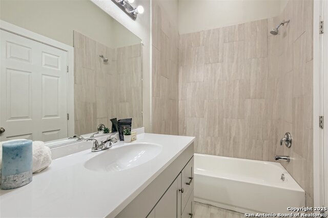 517 Hicks Ave Property Photo 27