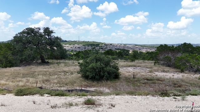 3817 Wrangler Loop Property Photo 2