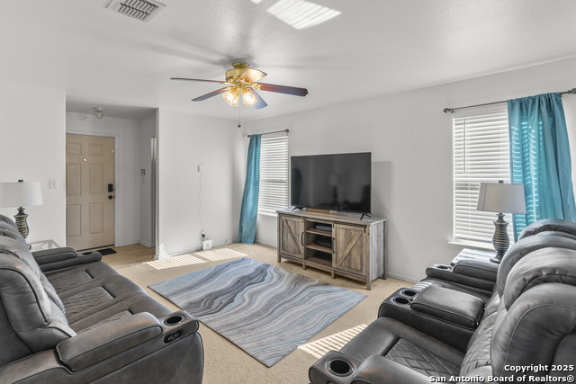 3917 Whisper Ridge Property Photo 5