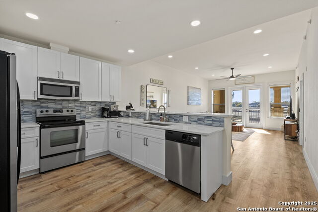 1000 The Cape Property Photo 1