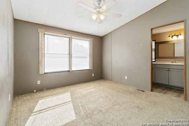 294 Deer Run Property Photo 5