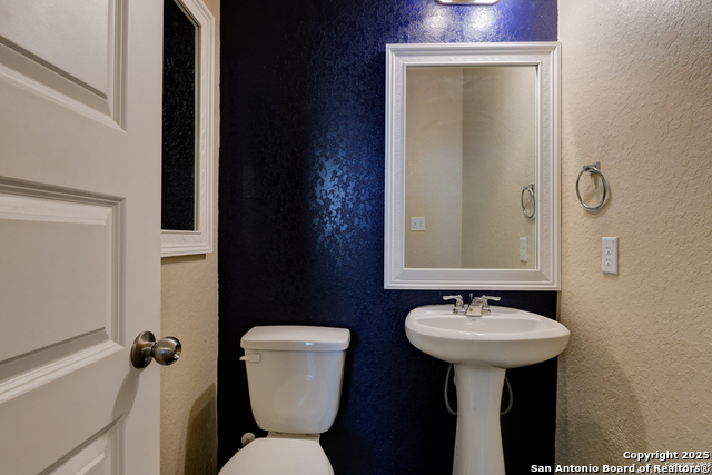 3931 Somers Crest Property Photo 10