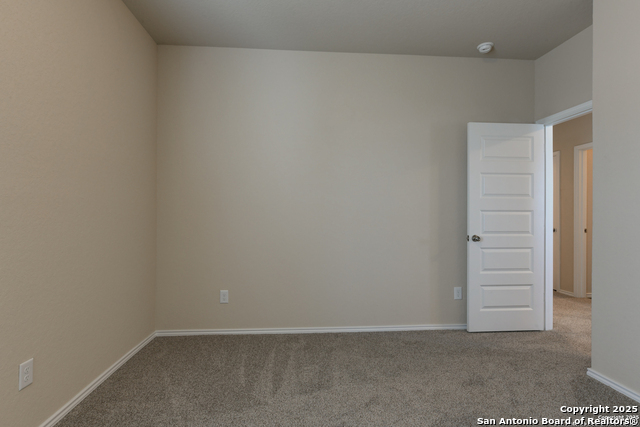 3931 Somers Crest Property Photo 15