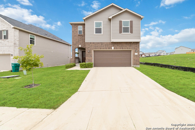 6611 Runaway Row Property Photo 4