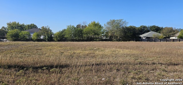 811 Toepperwein Property Photo 3