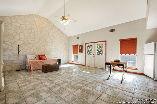 305 Spanish Pass Property Photo 25