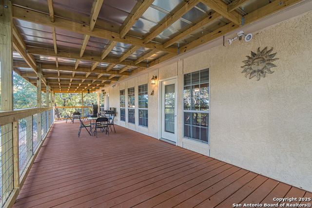 249 Lakeridge Loop Property Photo 4